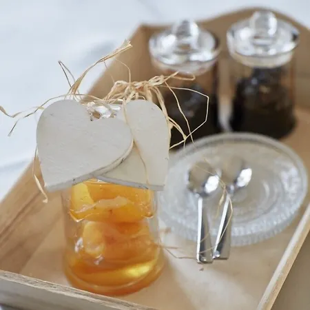 The Gardens Gallery 3*