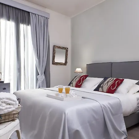 The Gardens Gallery 3* Xilókasztro