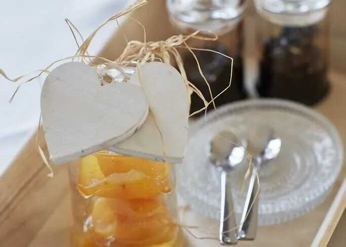 The Gardens Gallery 3*